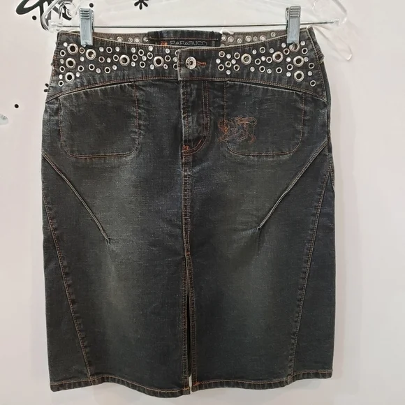 NWT Parasuco Rivet & Rhinestone Jean Skirt - Picture 5 of 5